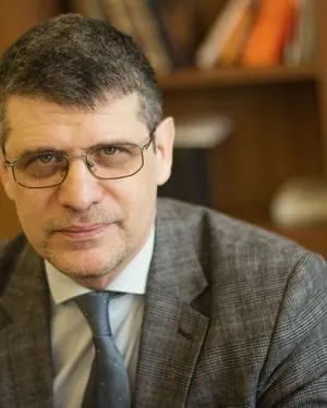 Дмитрий Бак